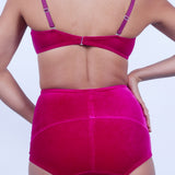 filter: color-hibiscus-pink-velvet; filter: color-pink; color: hibiscus pink velvet;