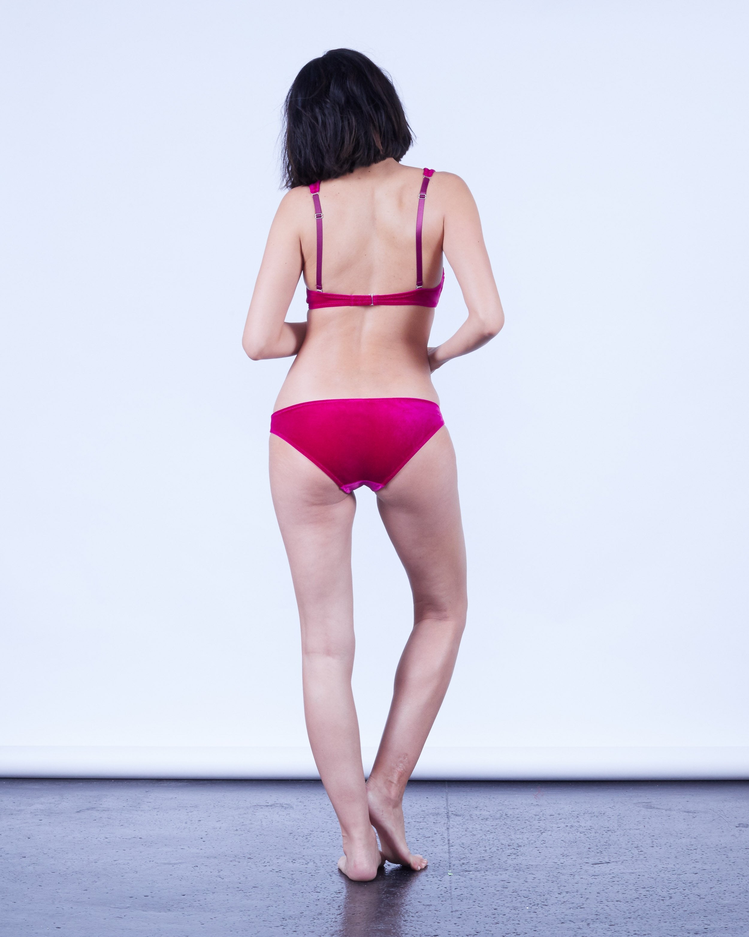 filter: color-hibiscus-pink-velvet; filter: color-pink; color: hibiscus pink velvet;