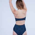 filter: color-siena-blue-jacquard; filter: color-multi; color: siena blue jacquard;