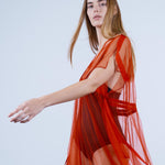 color: red tulle;