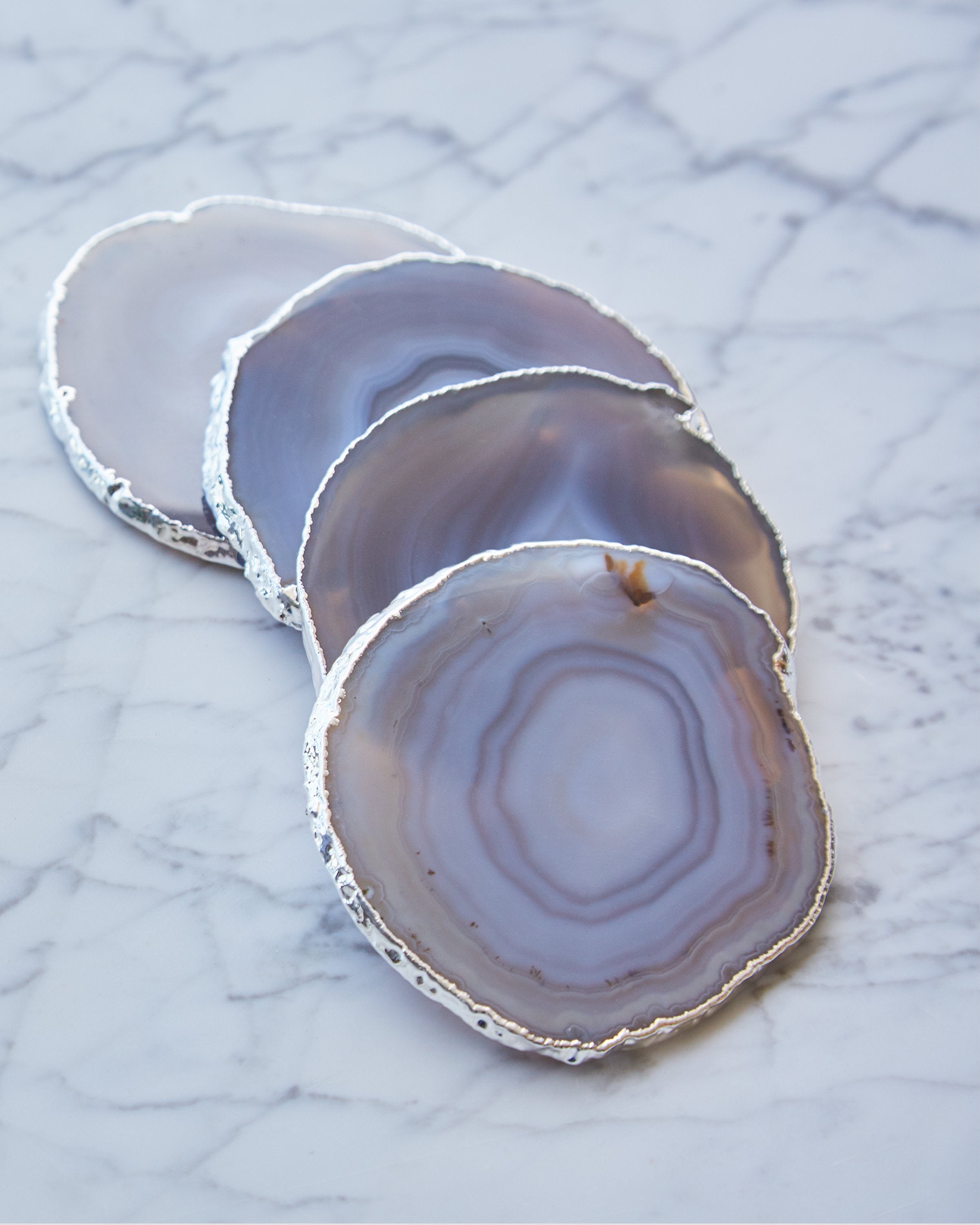 color: smoke silver