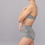 filter: color-veruschka-jacquard; filter: multi; color: veruschka jacquard;