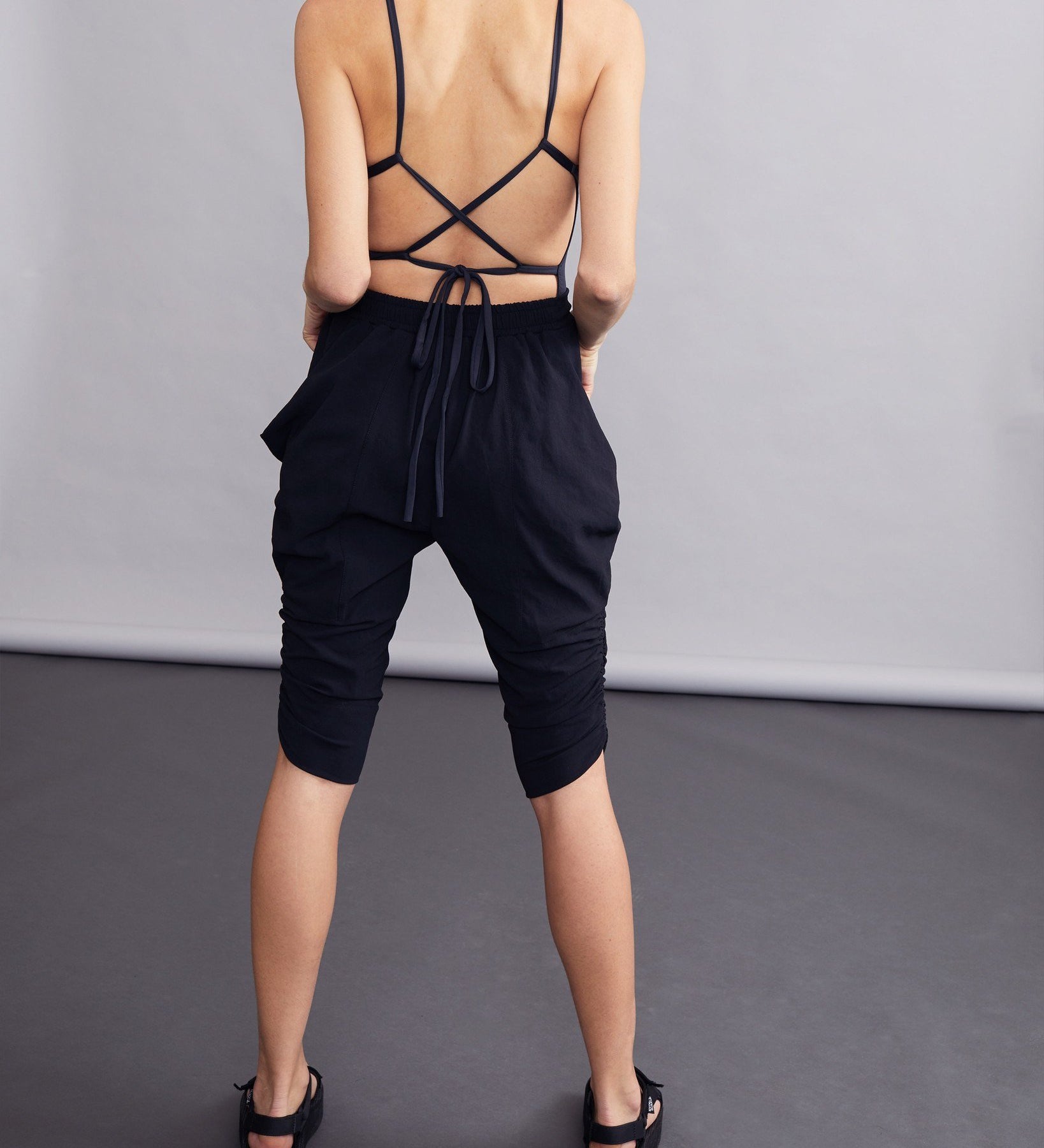 color: jet black;