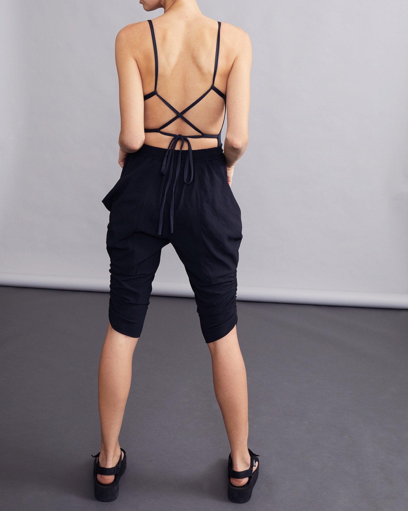 color: jet black;