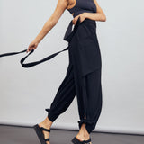 color: jet black;