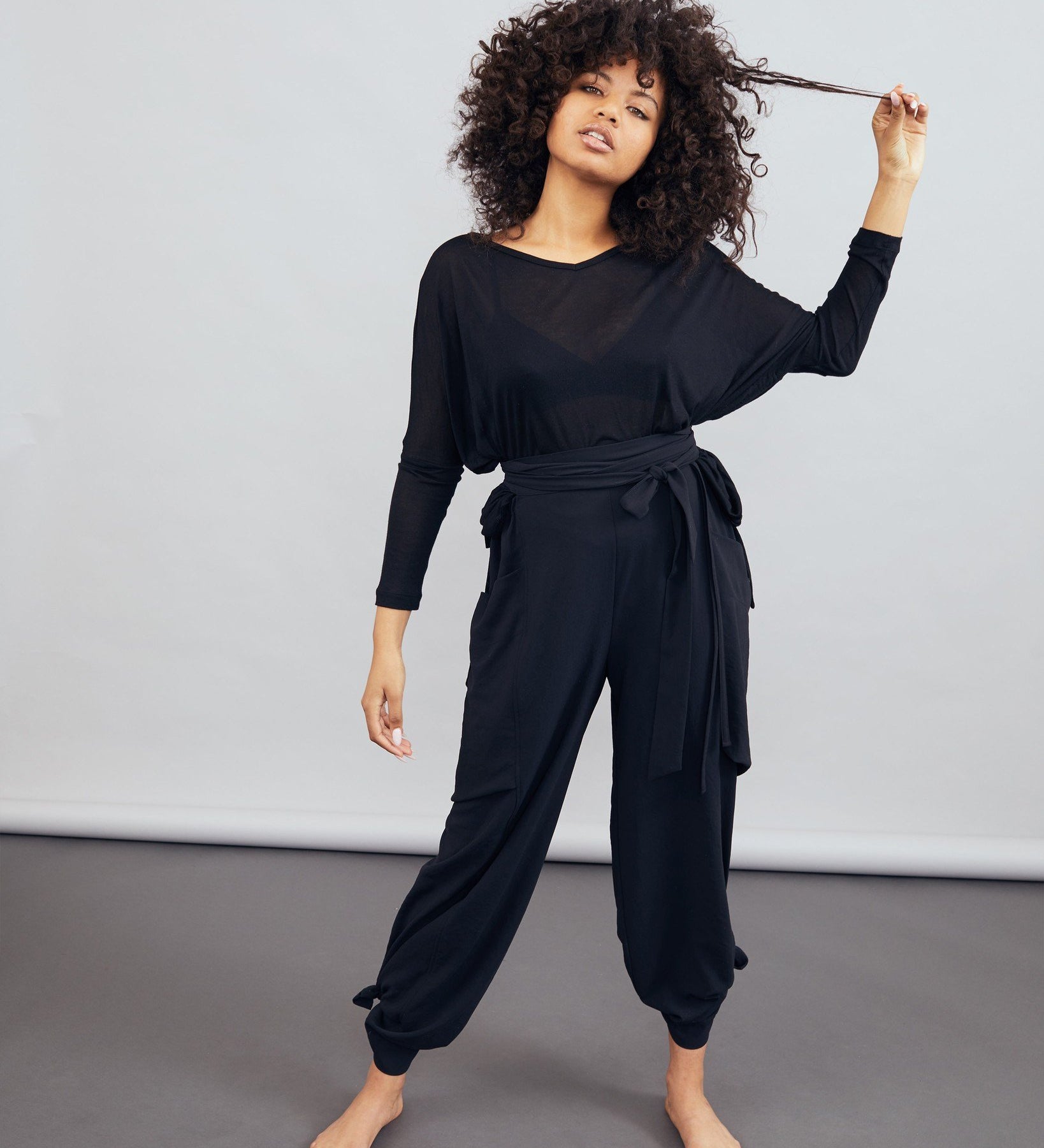 color: jet black;