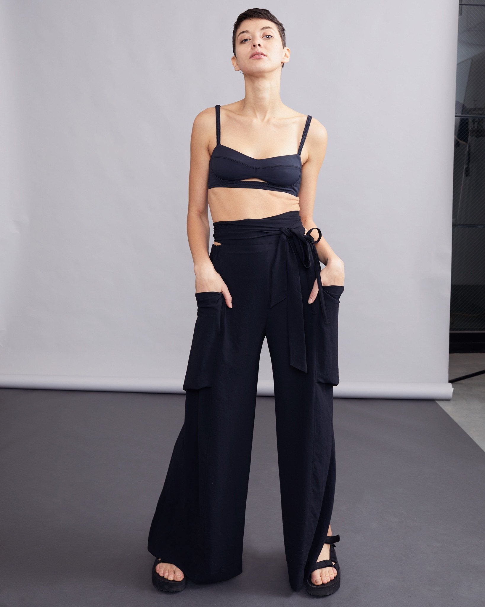 color: jet black;
