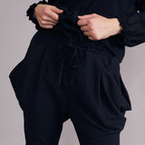 color: black; color: filter-black;