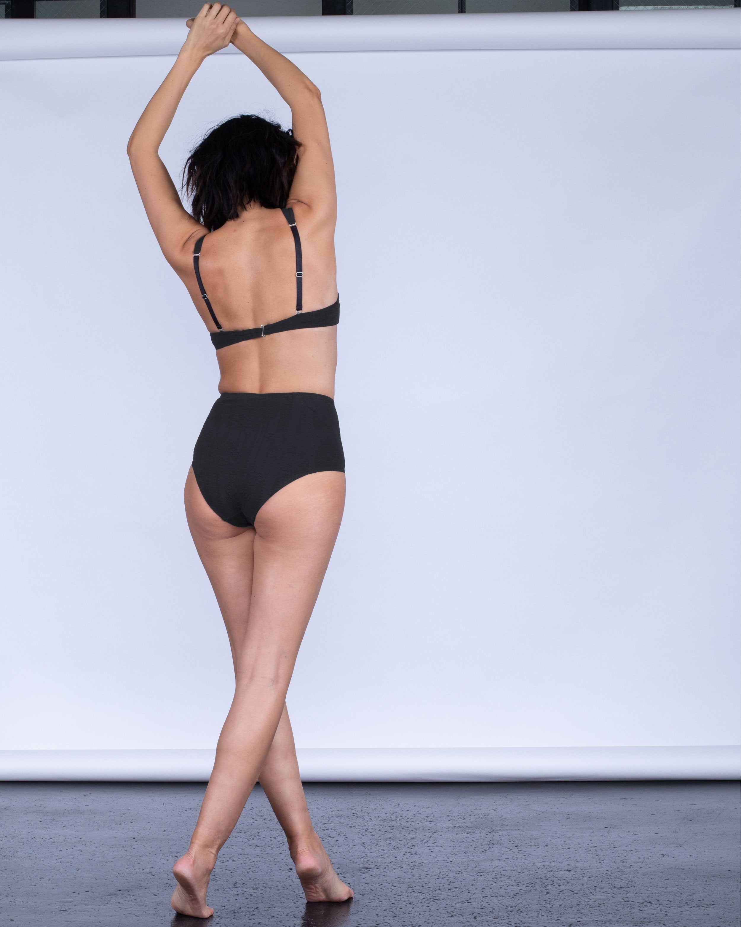 filter: color-belladonna-jacquard-black; filter: color-black; color: belladonna jacquard black;
