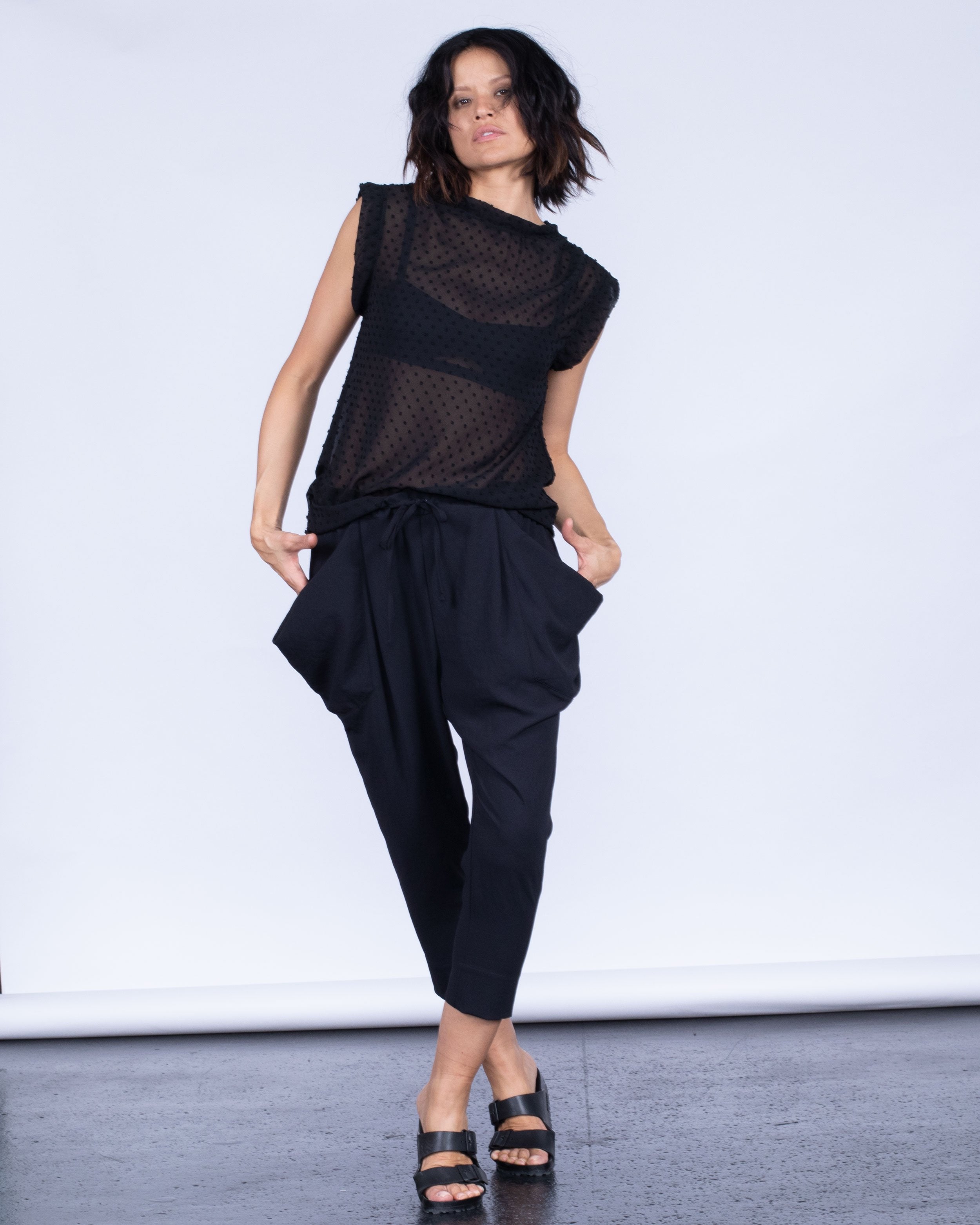 color: black-flock; color: filter-black-flock;