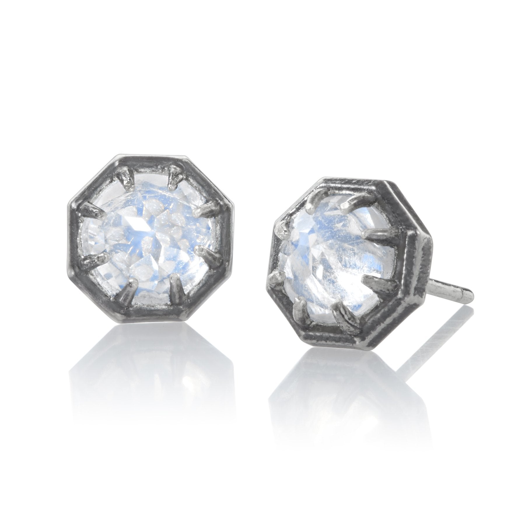 COLOR: STERLING SILVER