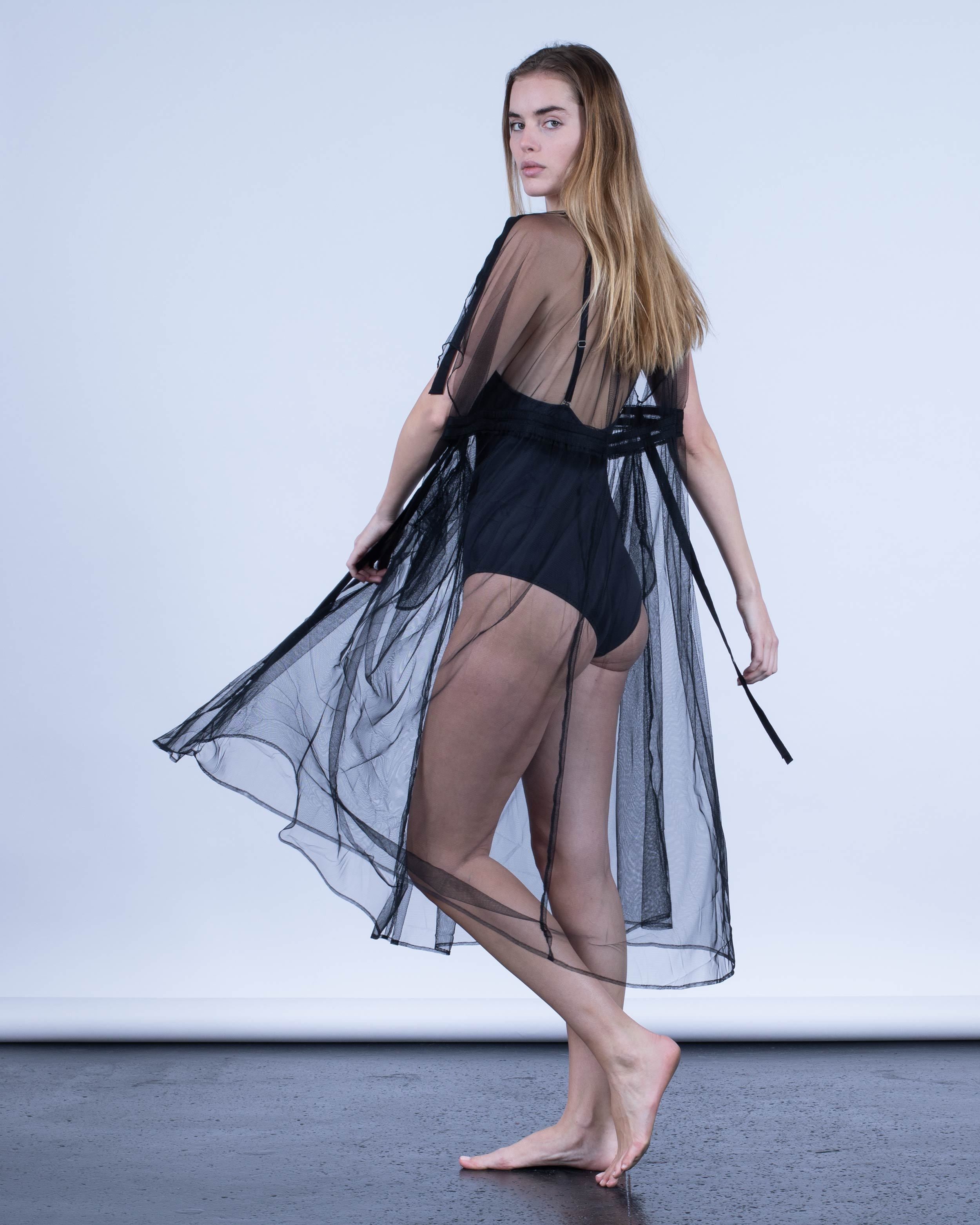 color: black tulle;