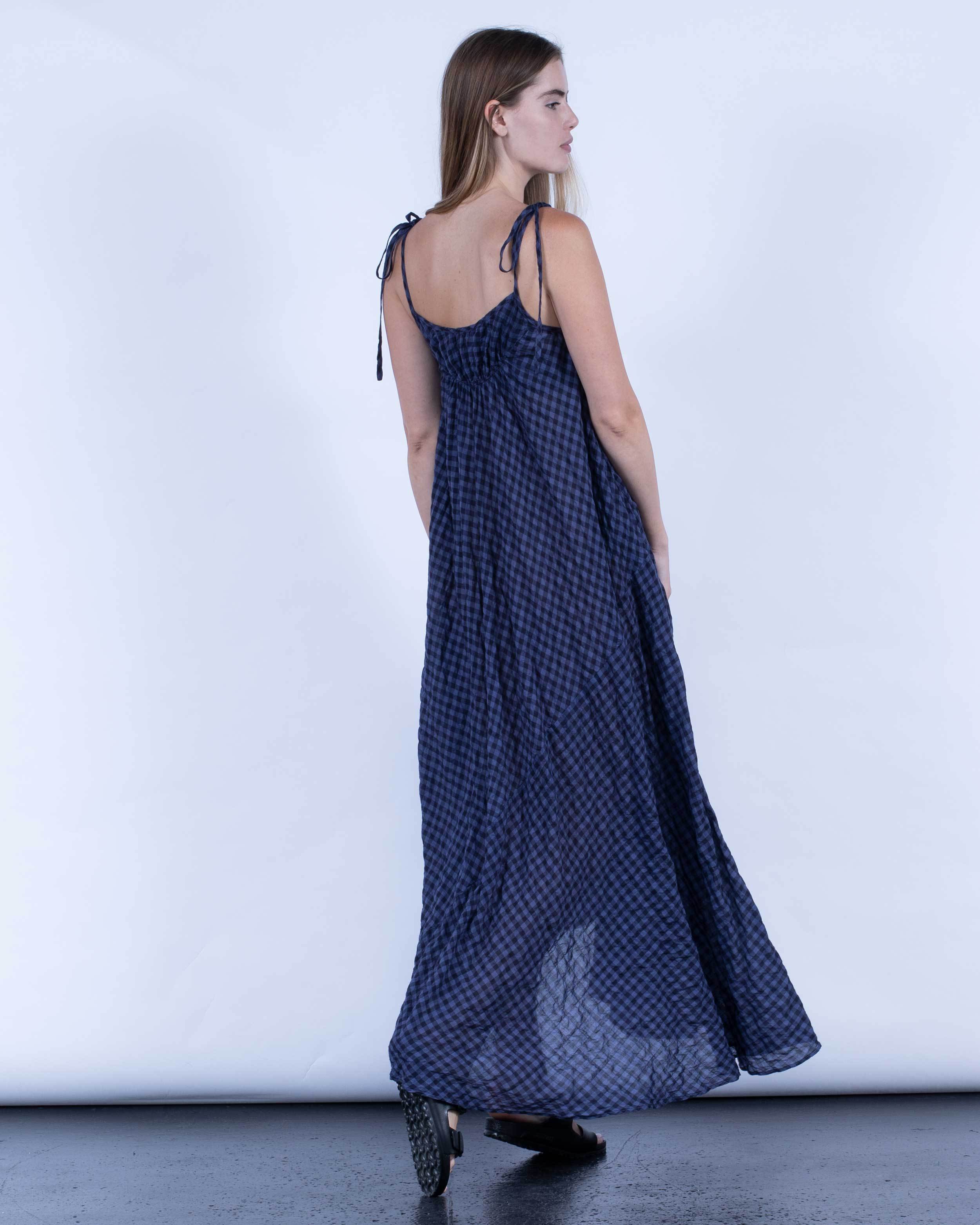 color: blue gingham;