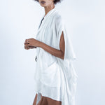 color: white;