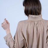 color: taupe;