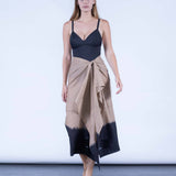 color: taupe dip dye;