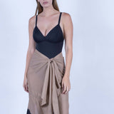 color: taupe dip dye;