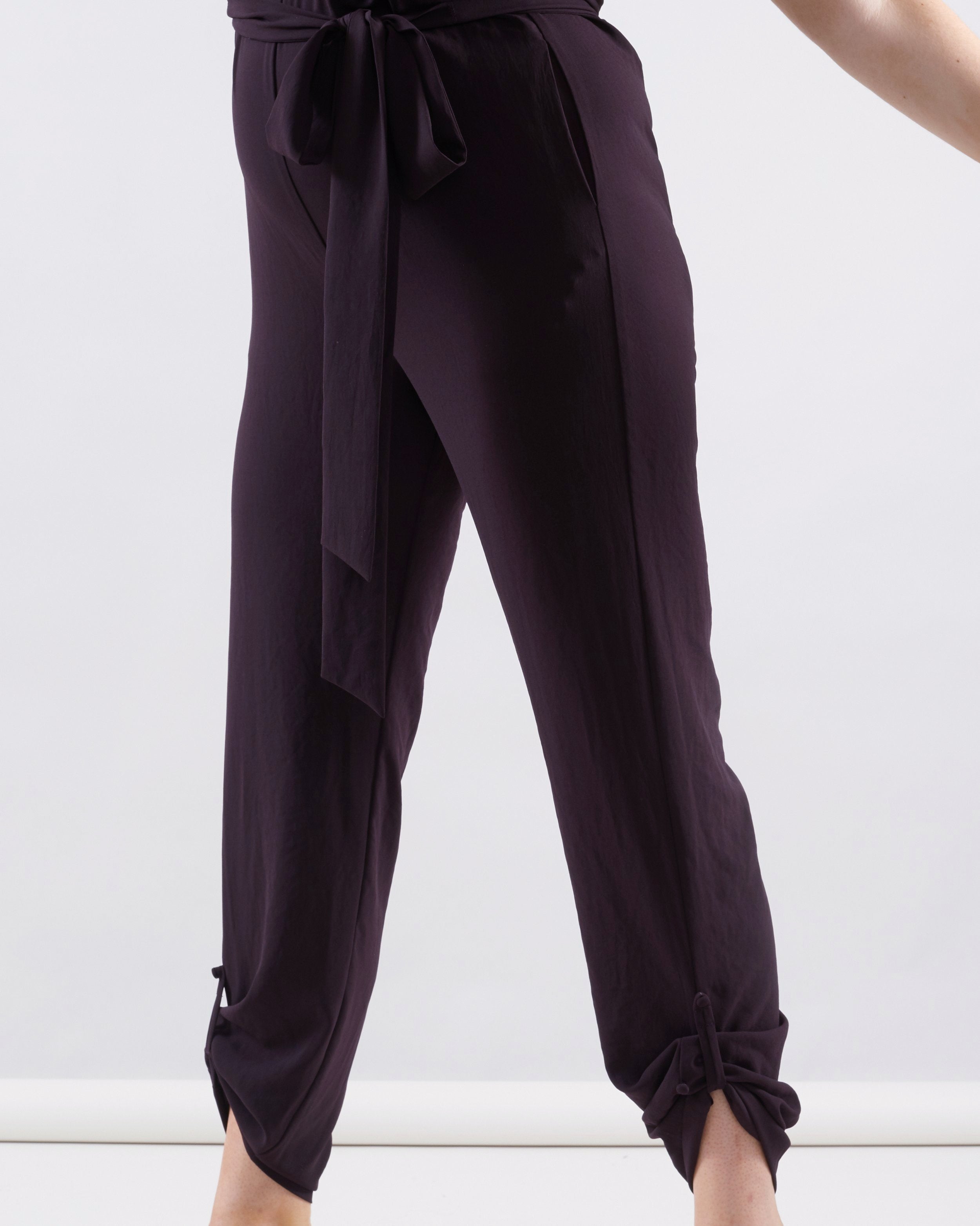 color: currant;