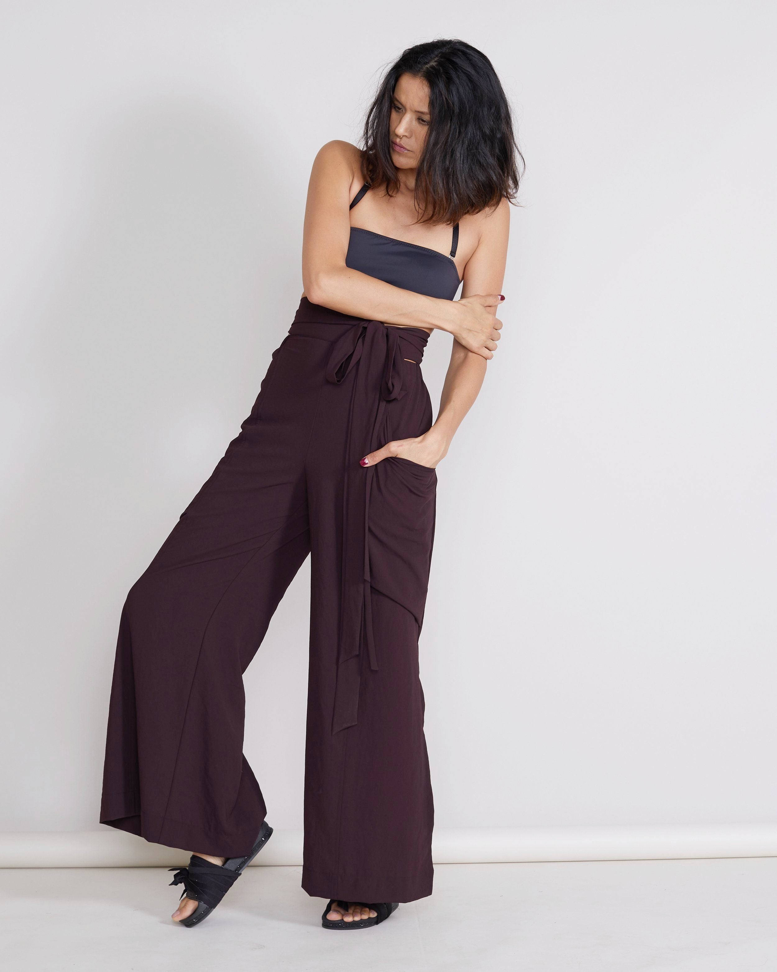 color: currant;