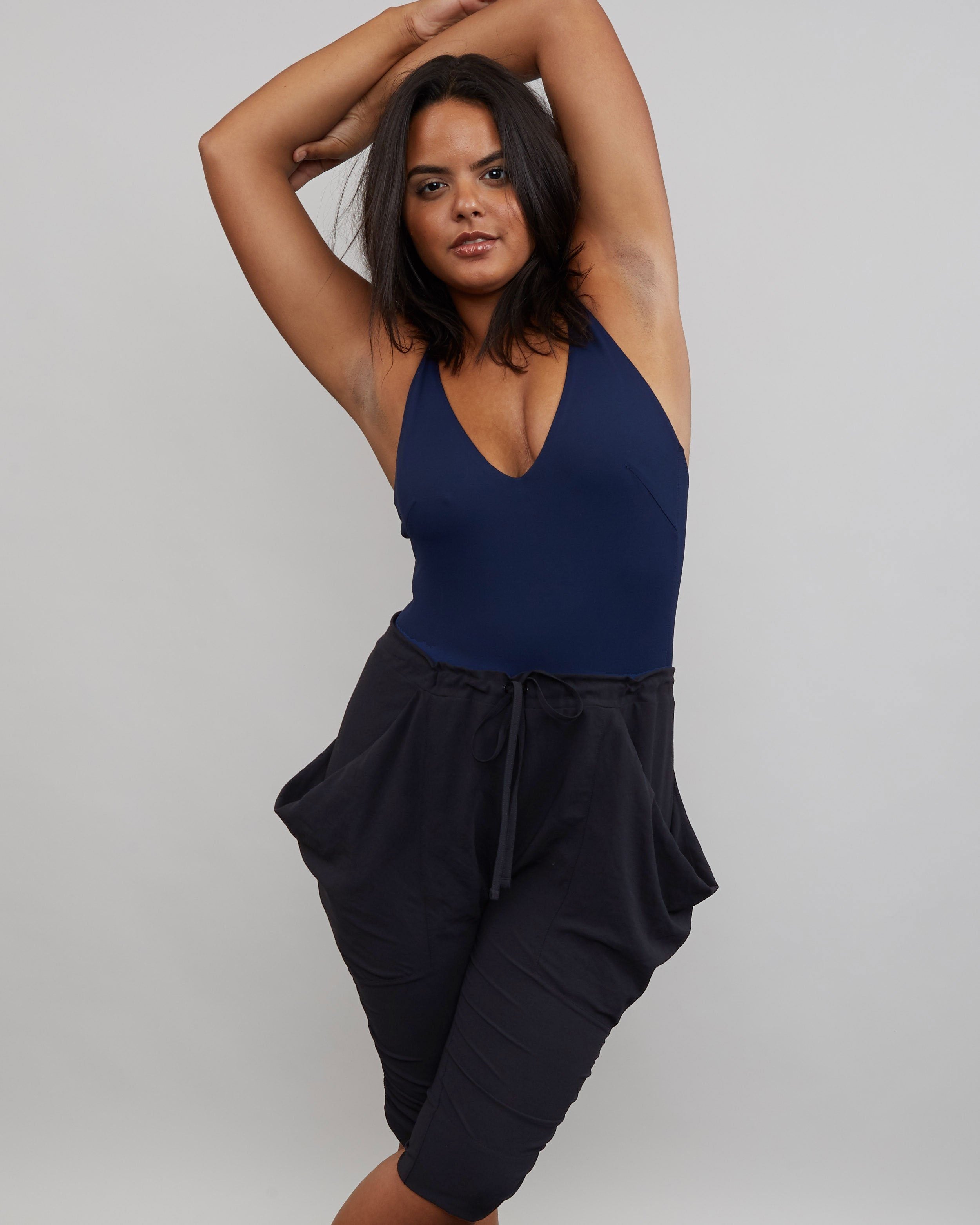 color: jet black;